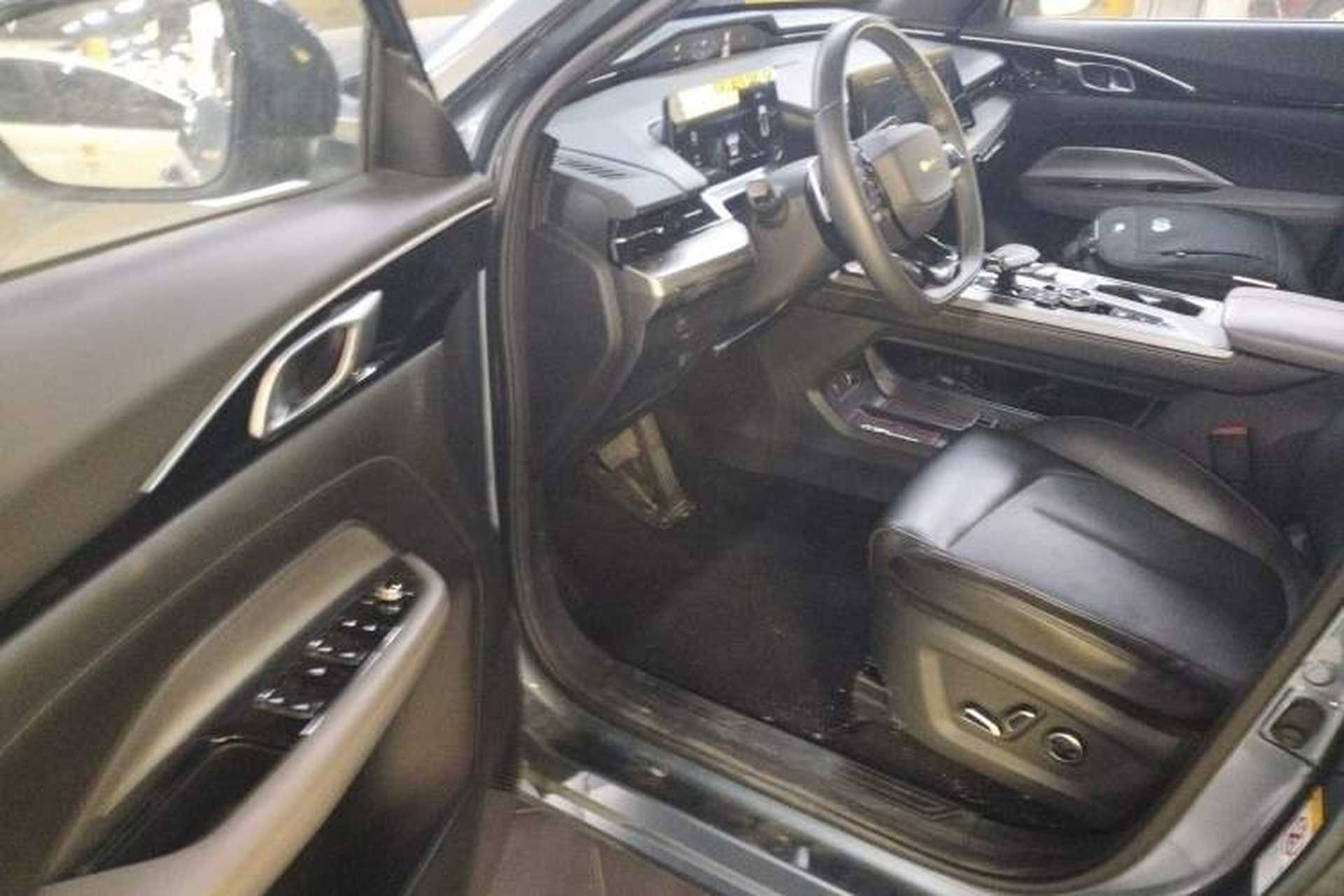 Used CHANGAN OSHAN Z6 2022 Blue Whale 1.5T DCT Smart Edition Urban Version Driver Seat