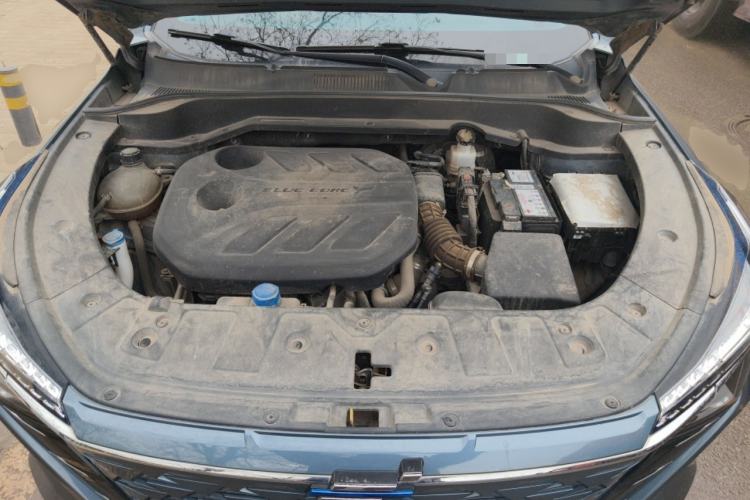 Used CHANGAN OSHAN Z6 2022 Blue Whale 1.5T DCT Smart Edition Urban Version Engine Bay
