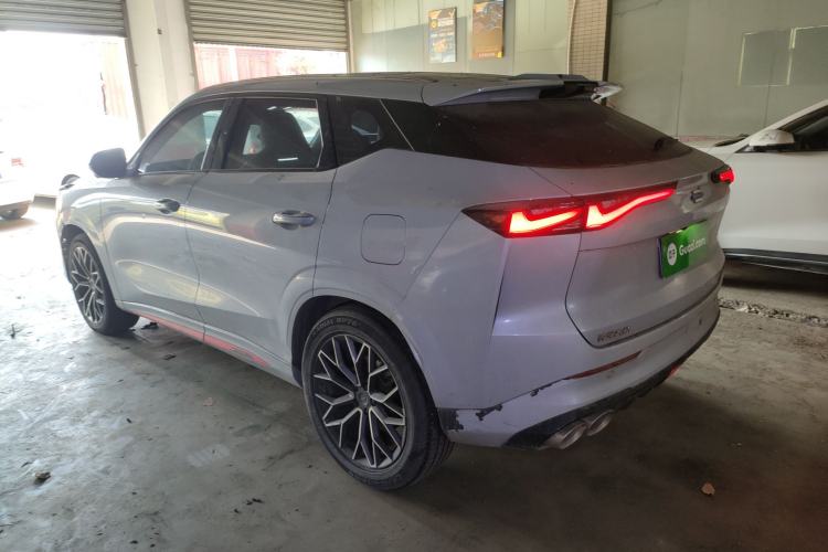Used CHANGAN OSHAN Z6 2022 Blue Whale 1.5T DCT Smart Edition Exterior 3