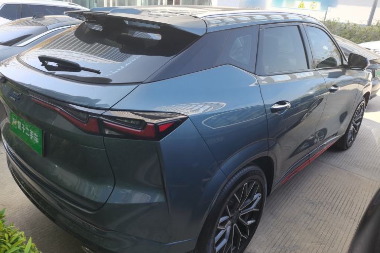 Used CHANGAN OSHAN Z6 2022 Blue Whale 1.5T DCT Smart Edition Exterior 5