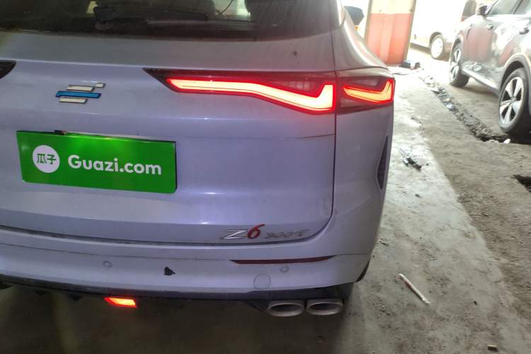 Used CHANGAN OSHAN Z6 2022 Blue Whale 1.5T DCT Smart Edition Exterior 6