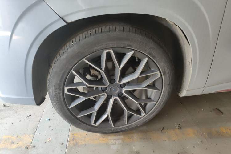 Used CHANGAN OSHAN Z6 2022 Blue Whale 1.5T DCT Smart Edition Exterior 7