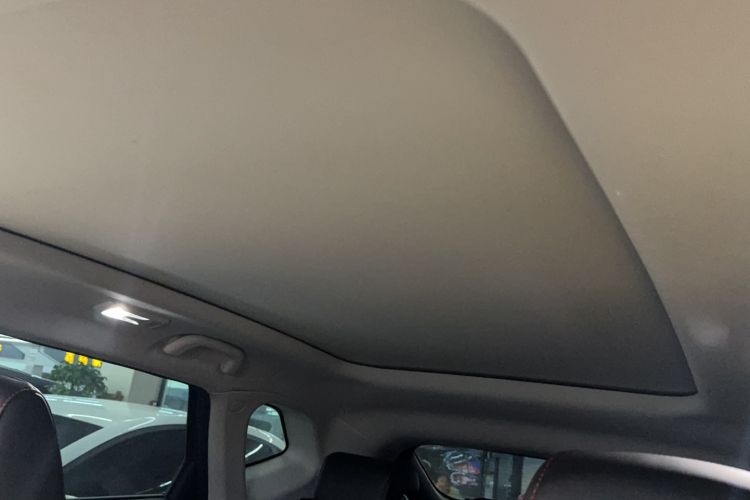 Used CHANGAN OSHAN Z6 2022 Blue Whale 1.5T DCT Smart Edition Headliner