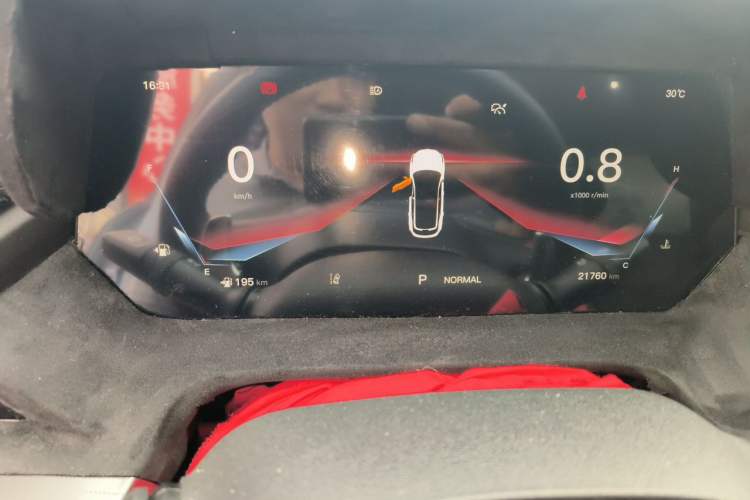 Used CHANGAN OSHAN Z6 2022 Blue Whale 1.5T DCT Smart Navigation Model Instrument Cluster