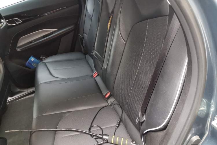 Used CHANGAN OSHAN Z6 2022 Blue Whale 1.5T DCT Smart Edition Left Rear Seat