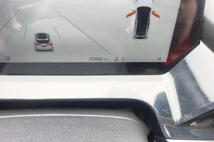 Used CHANGAN OSHAN Z6 2022 Blue Whale 1.5T DCT Smart Edition Urban Version Odometer Close Up