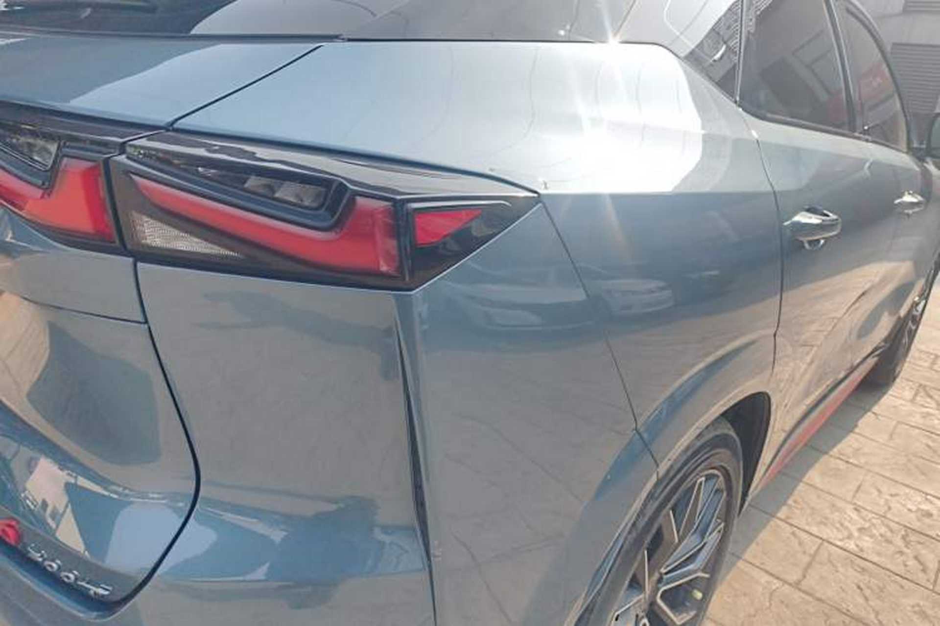 Used CHANGAN OSHAN Z6 2022 Blue Whale 1.5T DCT Smart Edition Urban Version Right Rear Taillight