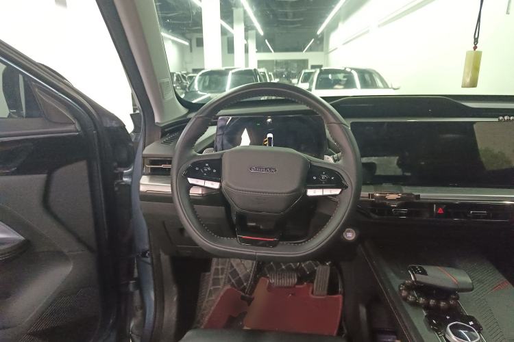 Used CHANGAN OSHAN Z6 2022 Blue Whale 1.5T DCT Smart Navigation Model Steering Wheel