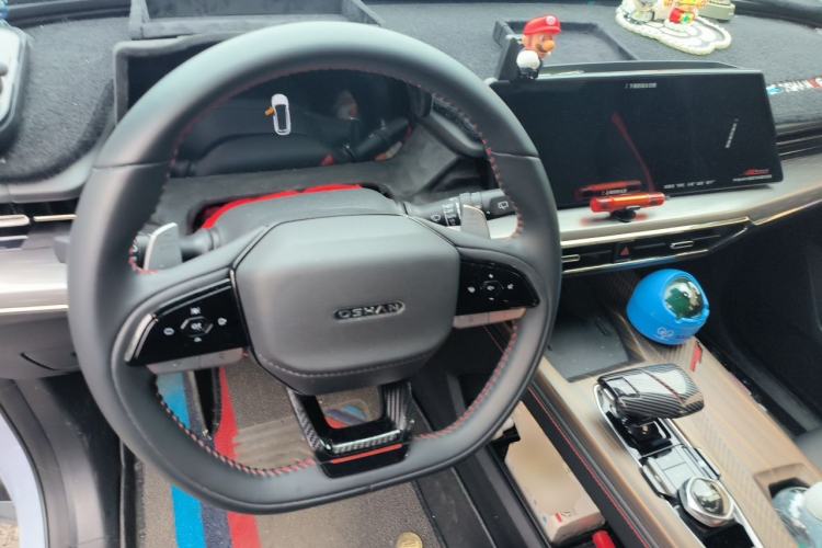 Used CHANGAN OSHAN Z6 2022 Blue Whale 1.5T DCT Smart Navigation Model Steering Wheel