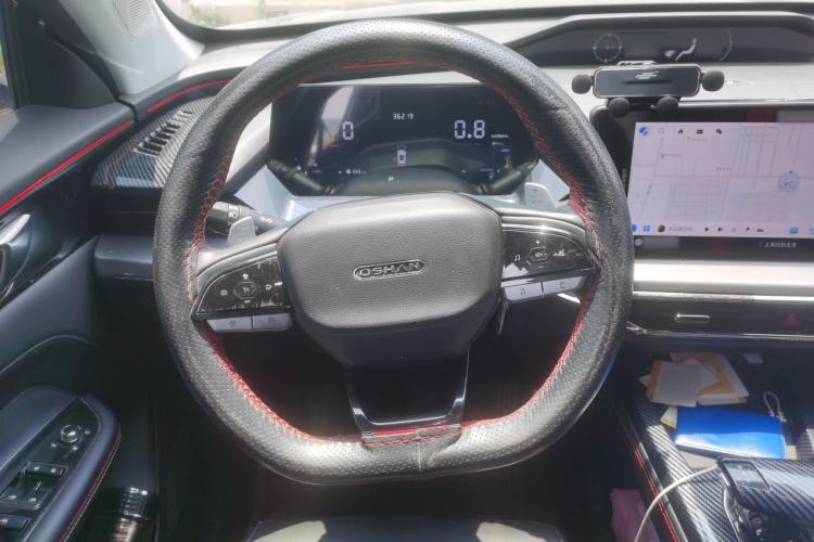 Used CHANGAN OSHAN Z6 2022 Blue Whale 1.5T DCT Luxury Model Steering Wheel