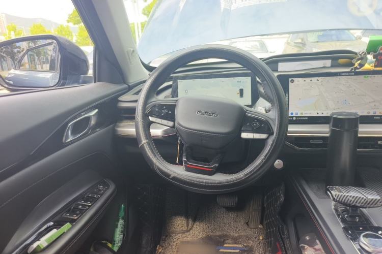 Used CHANGAN OSHAN Z6 2022 Blue Whale 1.5T DCT Smart Edition Steering Wheel