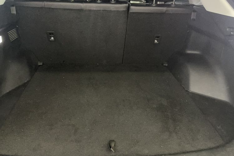Used CHANGAN OSHAN Z6 2022 Blue Whale 1.5T DCT Smart Edition Trunk