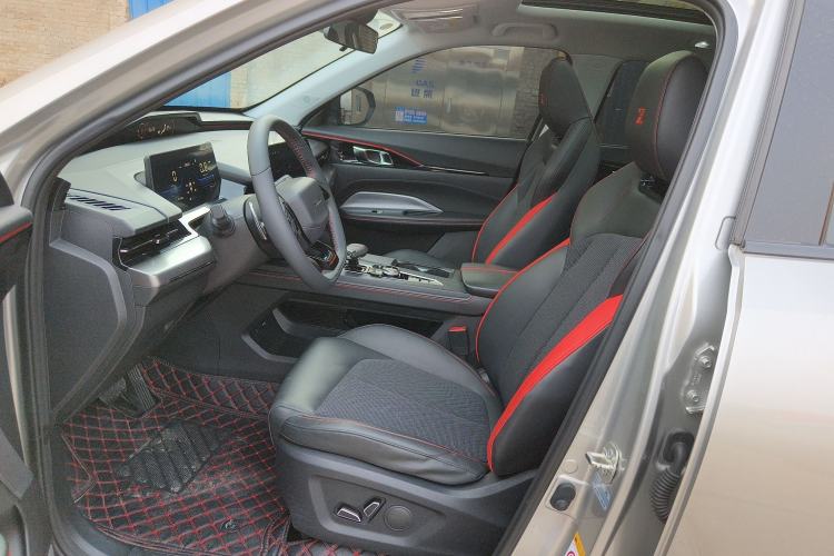 Used CHANGAN OSHAN Z6 2022 Blue Whale 1.5T DCT Luxury Model Left Front Seat