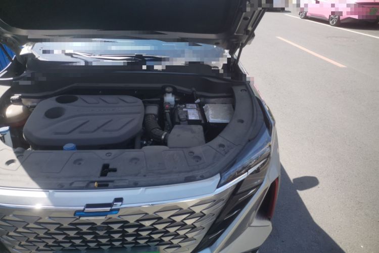 Used CHANGAN OSHAN Z6 2022 Blue Whale 1.5T DCT Smart Edition Engine Bay Left