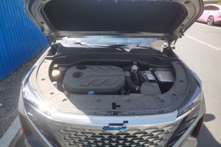 Used CHANGAN OSHAN Z6 2022 Blue Whale 1.5T DCT Smart Edition Engine Bay