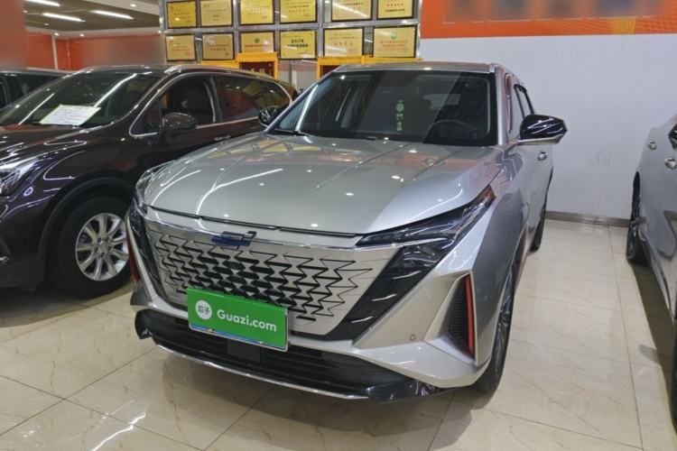 Used CHANGAN OSHAN Z6 2022 Blue Whale 1.5T DCT Luxury Model Guazi used car, China used car export, Used car for sale, Used  cars, Cheapest cars for sale