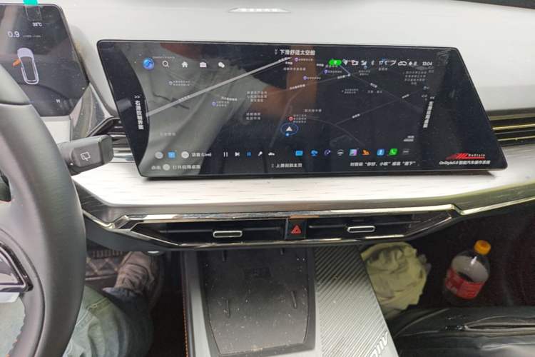 Used CHANGAN OSHAN Z6 2022 Blue Whale 1.5T DCT Smart Edition Urban Version Audio And AC Panel
