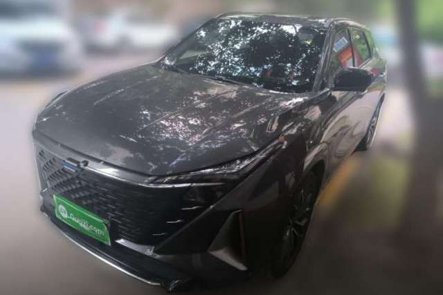 Used CHANGAN OSHAN Z6 2022 Blue Whale 1.5T DCT Smart Edition