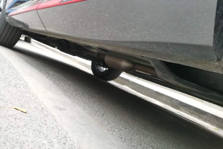 Used CHANGAN OSHAN Z6 2022 Blue Whale 1.5T DCT Smart Edition Urban Version Chassis Rear Left