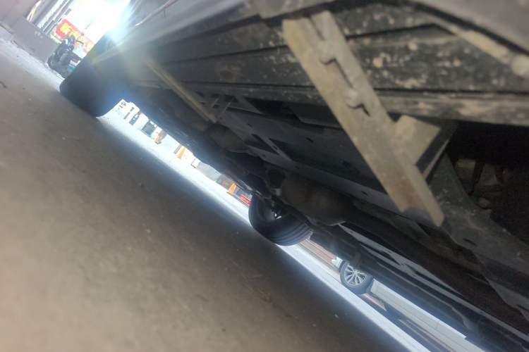 Used CHANGAN OSHAN Z6 2022 Blue Whale 1.5T DCT Smart Edition Chassis Rear Left