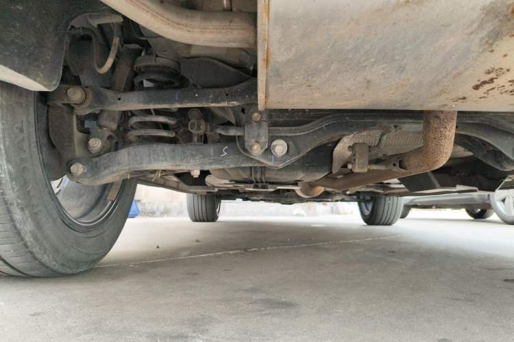 Used CHANGAN OSHAN Z6 2022 Blue Whale 1.5T DCT Smart Edition Urban Version Chassis Rear Left