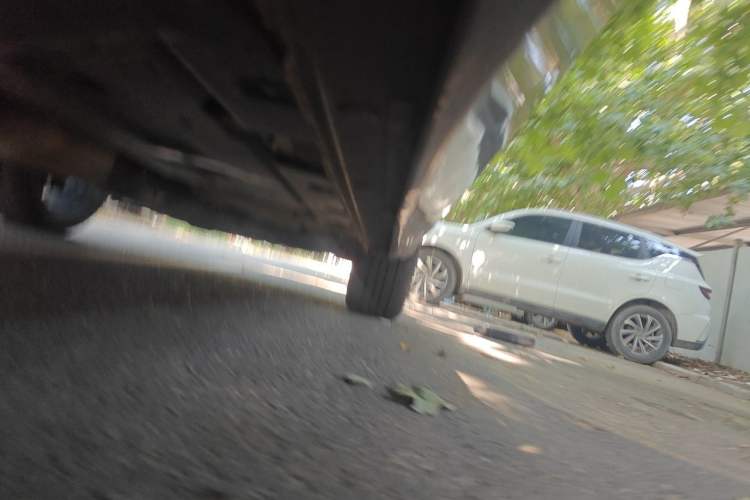 Used CHANGAN OSHAN Z6 2022 Blue Whale 1.5T DCT Smart Edition Urban Version Chassis Rear Right