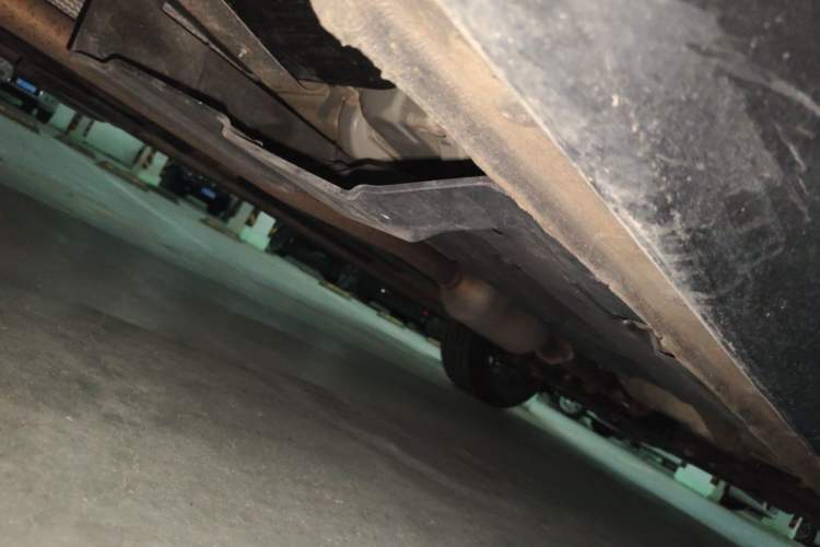 Used CHANGAN OSHAN Z6 2022 Blue Whale 1.5T DCT Smart Edition Chassis Rear Right