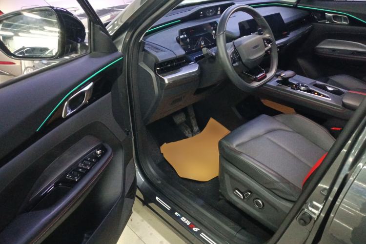 Used CHANGAN OSHAN Z6 2022 Blue Whale 1.5T DCT Smart Edition Driver Seat