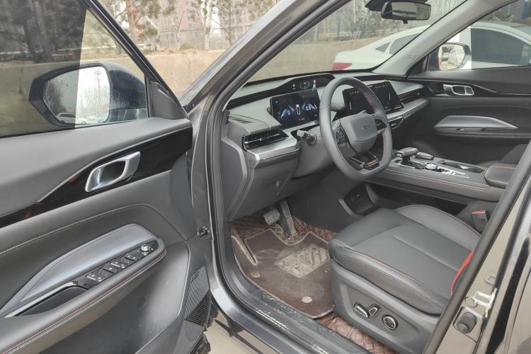 Used CHANGAN OSHAN Z6 2022 Blue Whale 1.5T DCT Smart Edition Urban Version Driver Seat