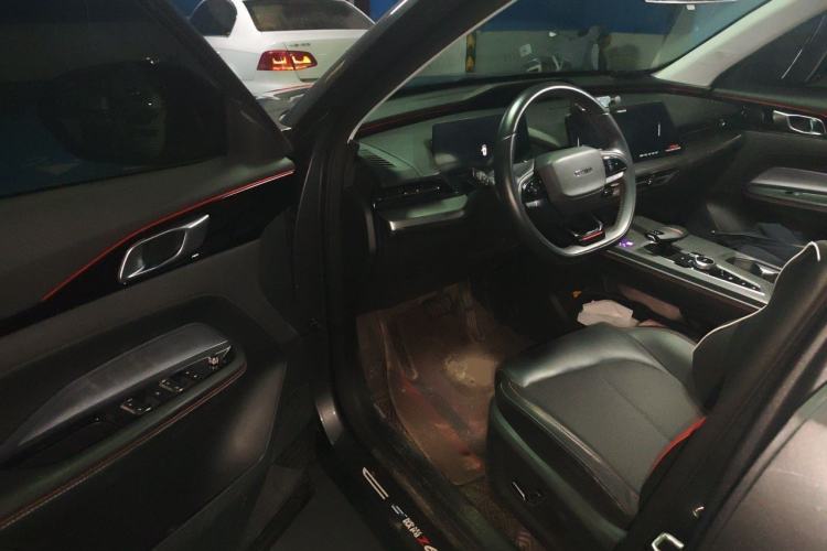 Used CHANGAN OSHAN Z6 2022 Blue Whale 1.5T DCT Luxury Model Driver Seat