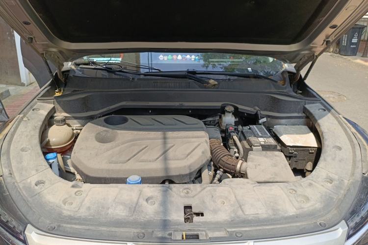 Used CHANGAN OSHAN Z6 2022 Blue Whale 1.5T DCT Smart Enjoyment Model Engine Bay