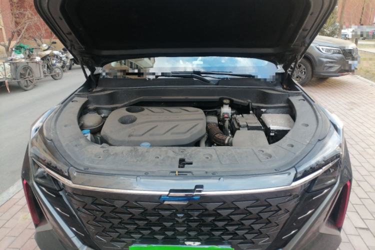 Used CHANGAN OSHAN Z6 2022 Blue Whale 1.5T DCT Luxury Model Engine Bay