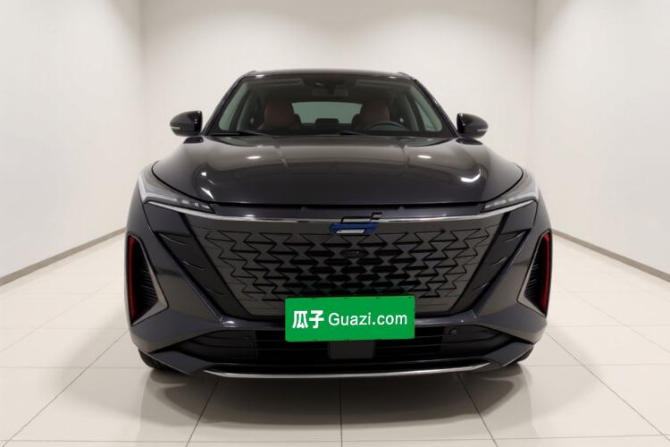 Used CHANGAN OSHAN Z6 2022 Blue Whale 1.5T DCT Luxury Model Exterior 1