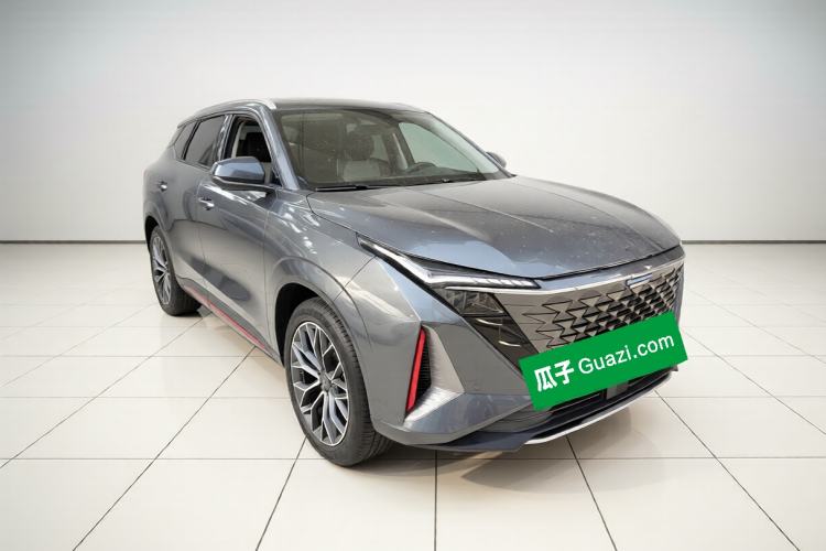 Used CHANGAN OSHAN Z6 2022 Blue Whale 1.5T DCT Smart Edition Exterior 2