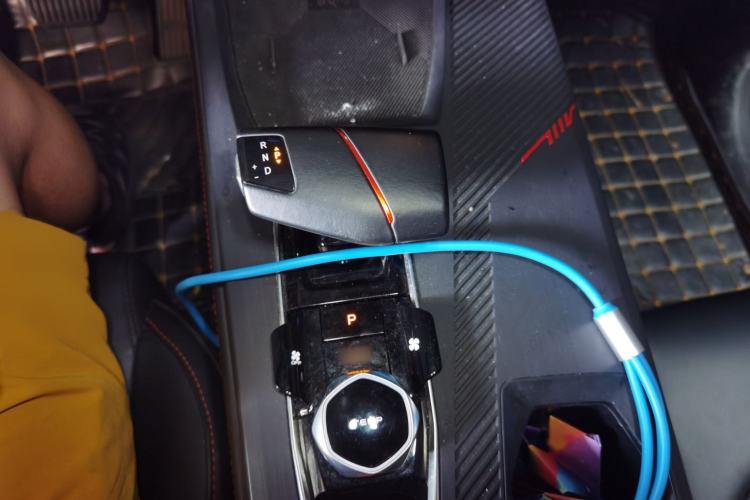 Used CHANGAN OSHAN Z6 2022 Blue Whale 1.5T DCT Smart Enjoyment Model Gear Lever