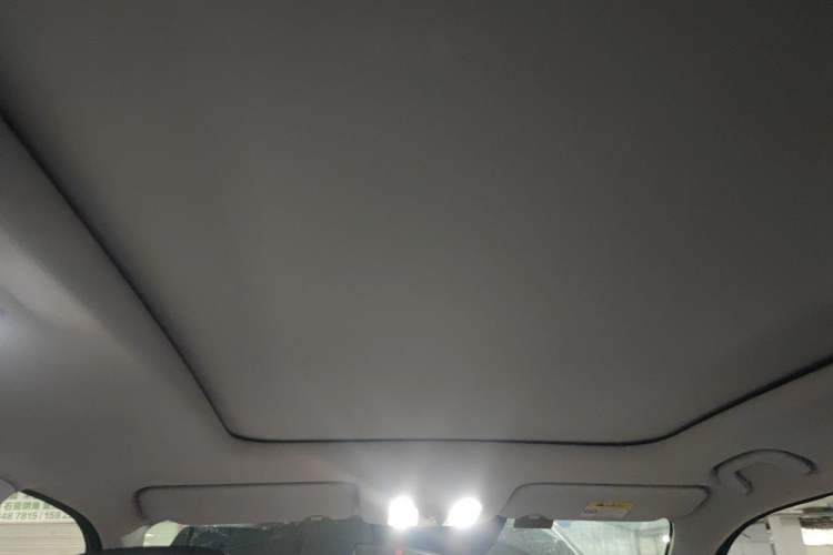 Used CHANGAN OSHAN Z6 2022 Blue Whale 1.5T DCT Smart Edition Headliner