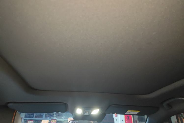 Used CHANGAN OSHAN Z6 2022 Blue Whale 1.5T DCT Smart Edition Urban Version Headliner