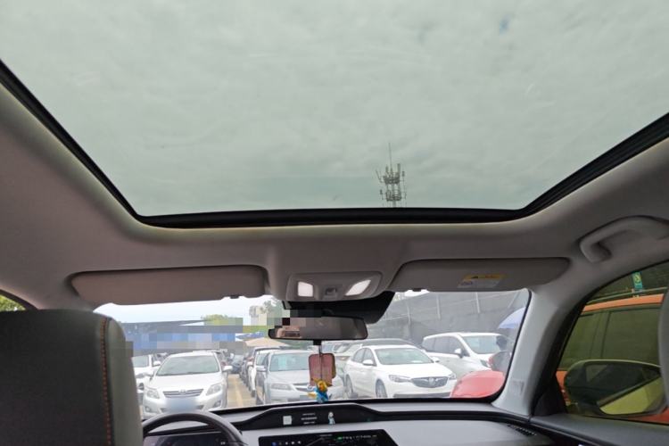 Used CHANGAN OSHAN Z6 2022 Blue Whale 1.5T DCT Smart Edition Urban Version Headliner