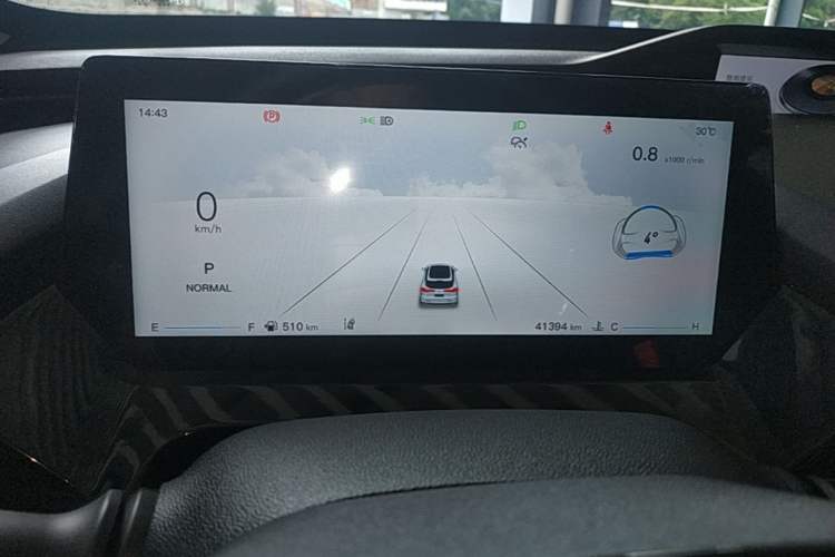 Used CHANGAN OSHAN Z6 2022 Blue Whale 1.5T DCT Smart Navigation Model Instrument Cluster