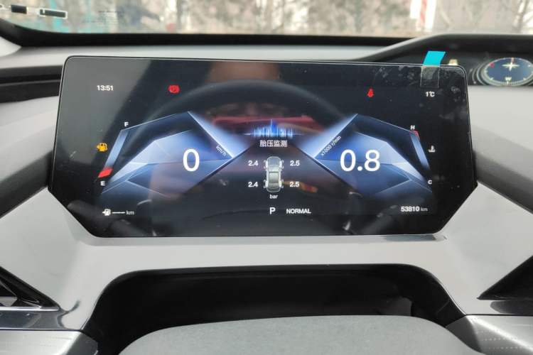 Used CHANGAN OSHAN Z6 2022 Blue Whale 1.5T DCT Smart Edition Urban Version Instrument Cluster