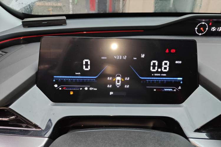 Used CHANGAN OSHAN Z6 2022 Blue Whale 1.5T DCT Luxury Model Instrument Cluster