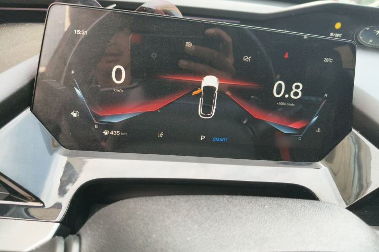 Used CHANGAN OSHAN Z6 2022 Blue Whale 1.5T DCT Smart Edition Urban Version Instrument Cluster