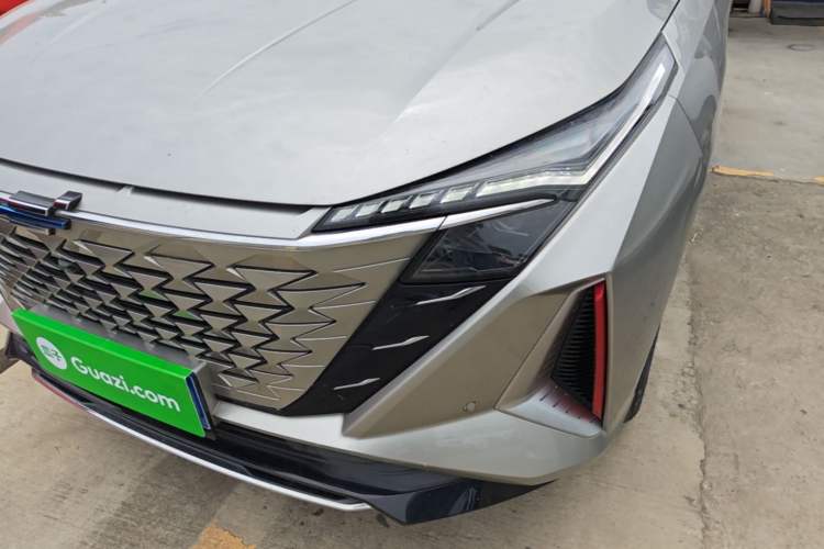 Used CHANGAN OSHAN Z6 2022 Blue Whale 1.5T DCT Smart Edition Urban Version Left Front Headlight