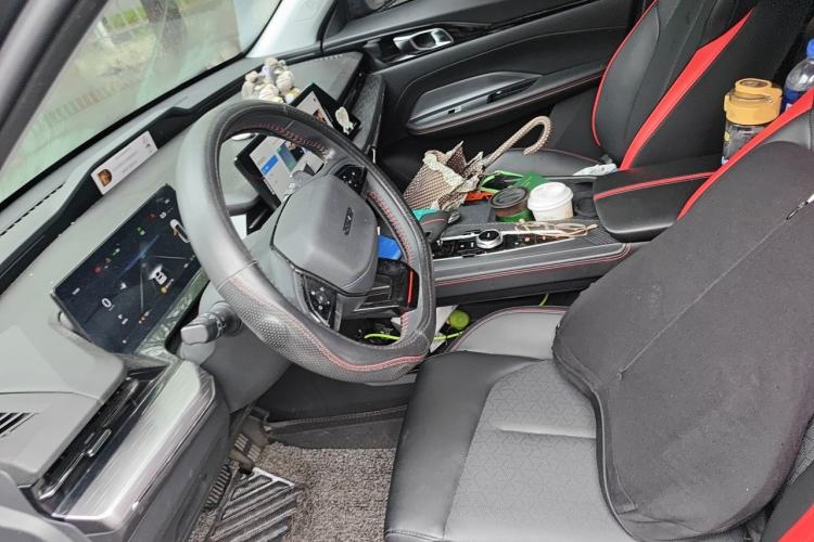 Used CHANGAN OSHAN Z6 2022 Blue Whale 1.5T DCT Smart Edition Left Front Seat