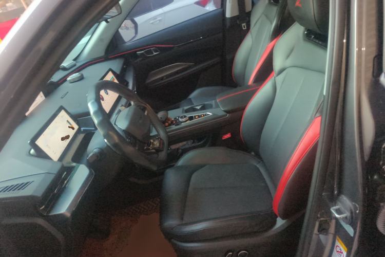 Used CHANGAN OSHAN Z6 2022 Blue Whale 1.5T DCT Smart Edition Left Front Seat