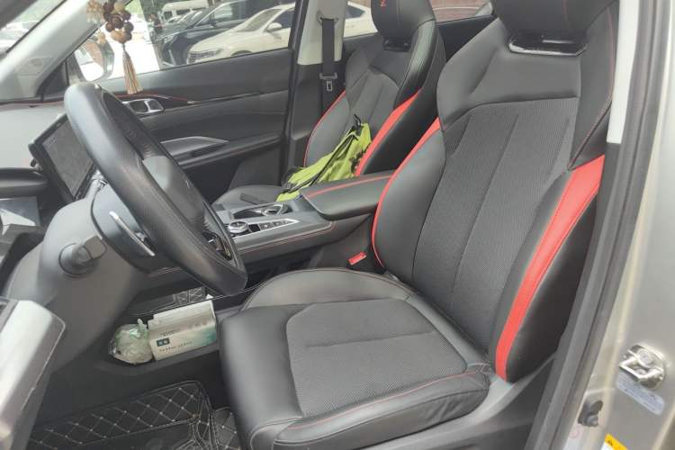 Used CHANGAN OSHAN Z6 2022 Blue Whale 1.5T DCT Luxury Model Left Front Seat
