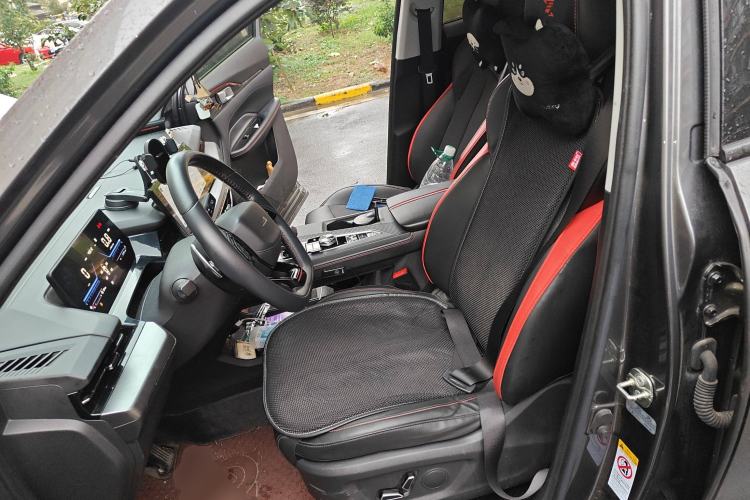 Used CHANGAN OSHAN Z6 2022 Blue Whale 1.5T DCT Luxury Model Left Front Seat