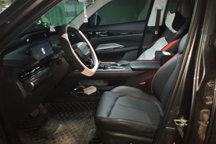 Used CHANGAN OSHAN Z6 2022 Blue Whale 1.5T DCT Smart Edition Left Front Seat