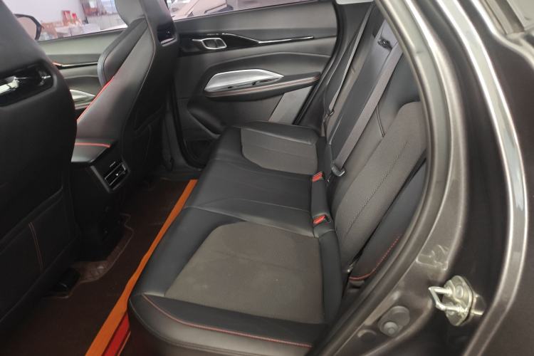 Used CHANGAN OSHAN Z6 2022 Blue Whale 1.5T DCT Luxury Model Left Rear Seat