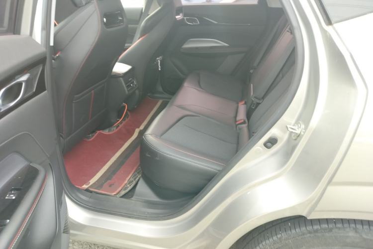 Used CHANGAN OSHAN Z6 2022 Blue Whale 1.5T DCT Luxury Model Left Rear Seat